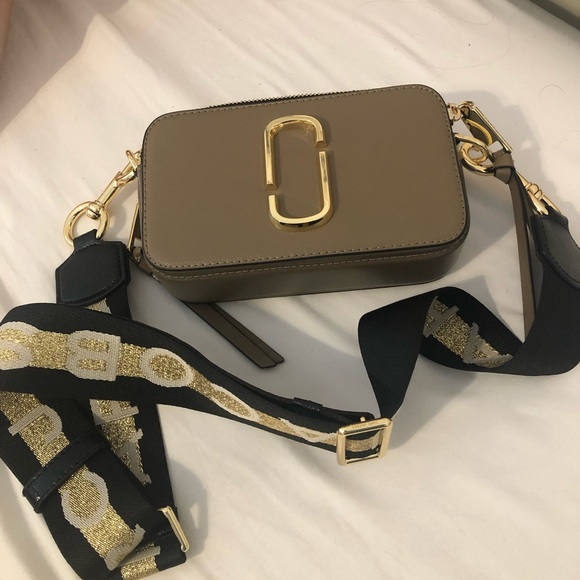 🎁 NWOT Authentic Marc Jacobs Snapshot - Picture 1 of 9